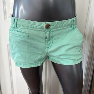 EXPRESS Mint Green Y2K Vintage Low Rise Ultra Short Flat Front Chino Shorts